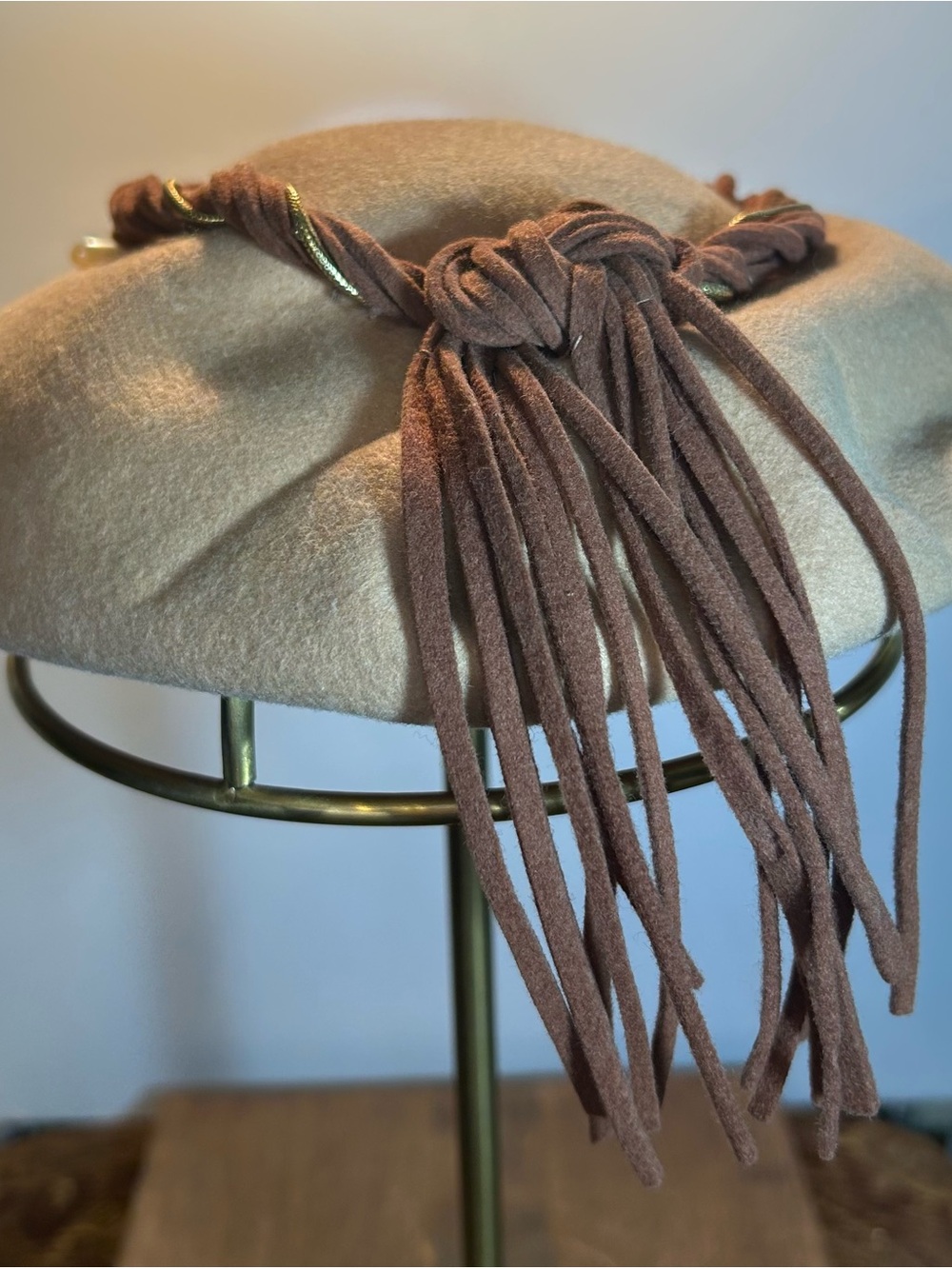 Vintage Hampshire Pill Box Hat - 100% Wool Cream Felt Beret w/Brown Twist Trim